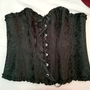 Sexy adjustable size Corset 2XL.  Black ruffled keyhole hooks with ribbon edges